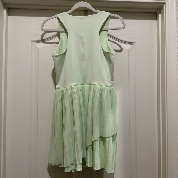 Lululemon Tiered Pleats Kohlrabi Green Tennis Dress - Picture 9 of 10